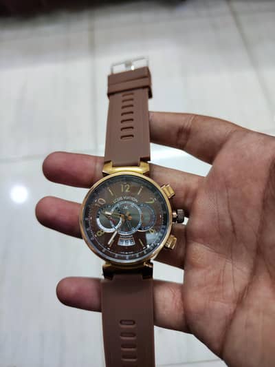 Brand : Louis Vuitton