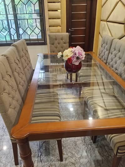8 chairs dinning
