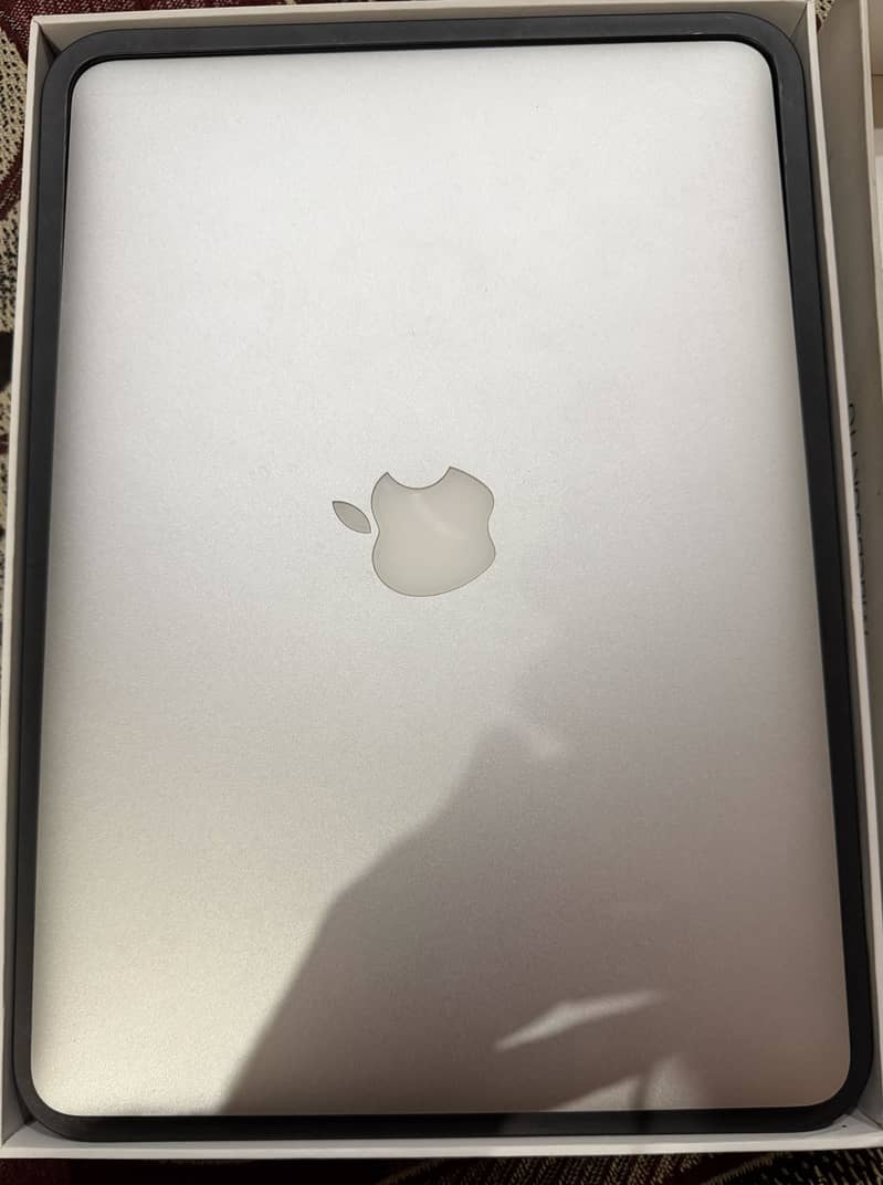 MacBook Pro 13 inch 1
