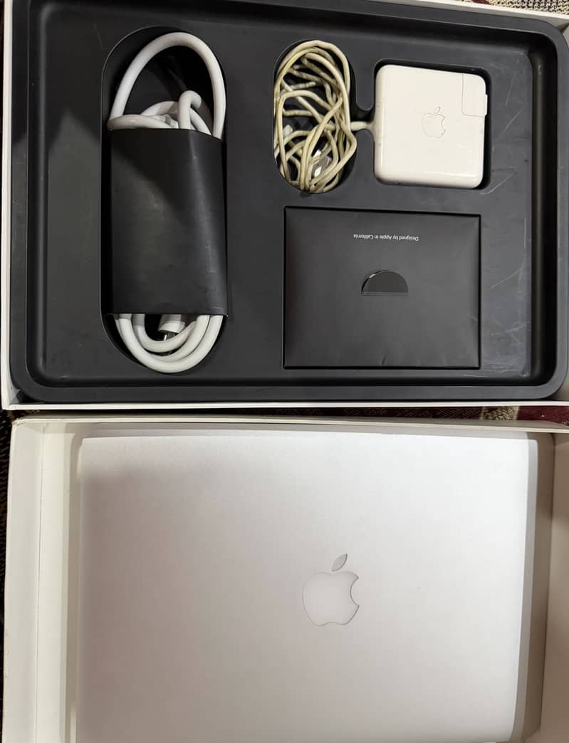 MacBook Pro 13 inch 2