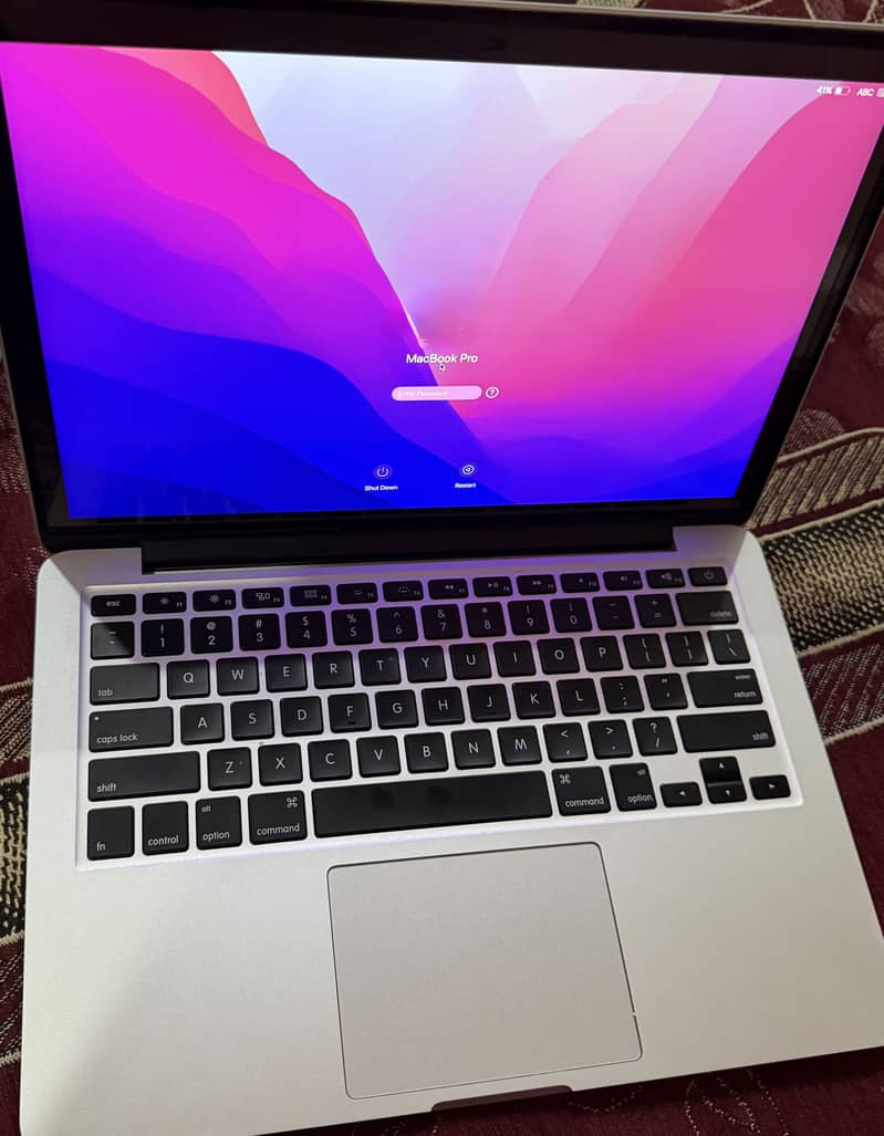 MacBook Pro 13 inch 4