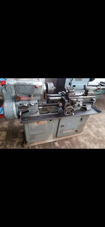 lathe machine