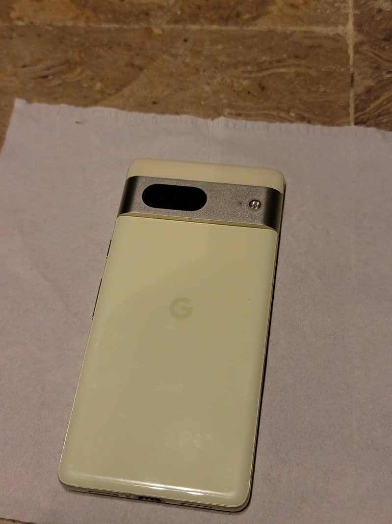 Google Pixel 7 6