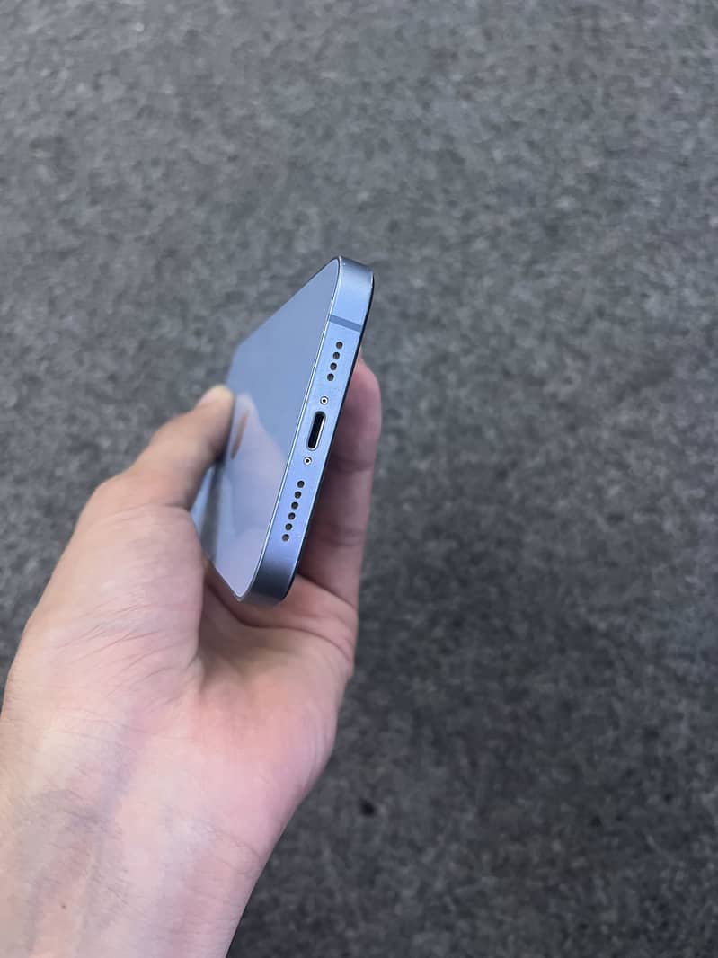 Apple iPhone 14 plus 4