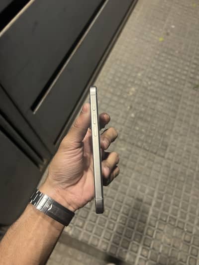 Iphone 15 pro 128jv