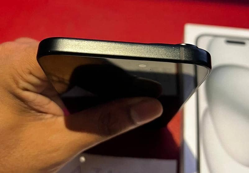 Apple iPhone 15 plus 4
