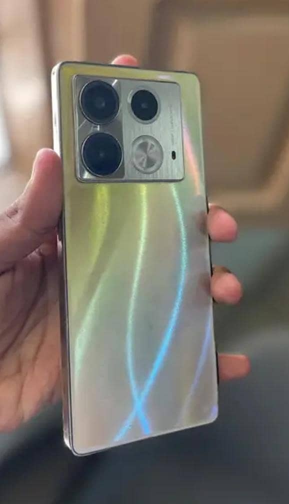 Infinix Zero 40 1