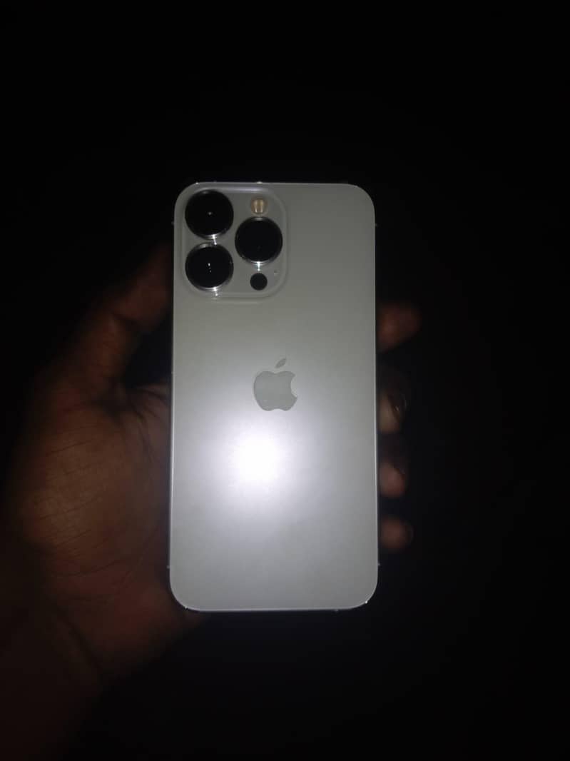 iphone 13 pro 4