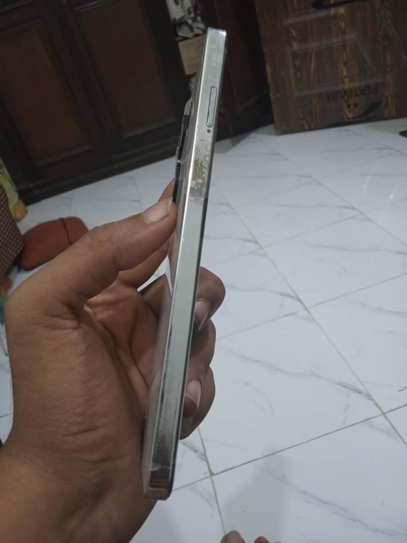 Tecno CAMON 20 Pro 2