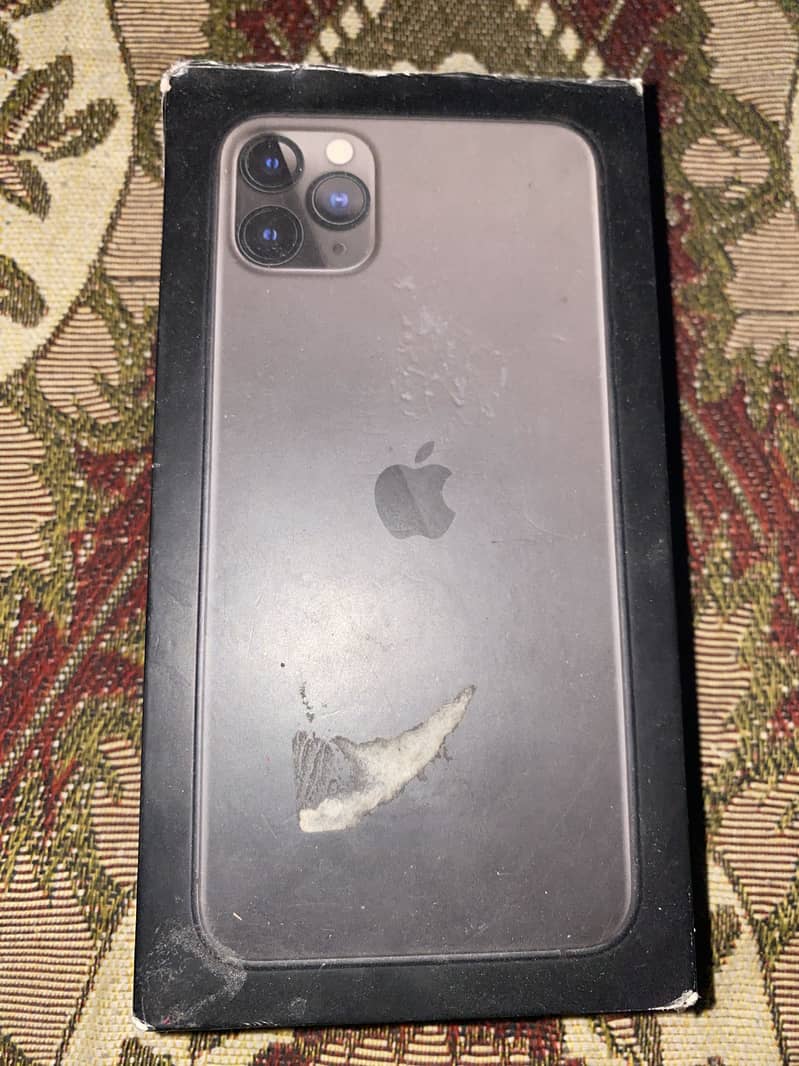 iPhone 11 Pro Max 7