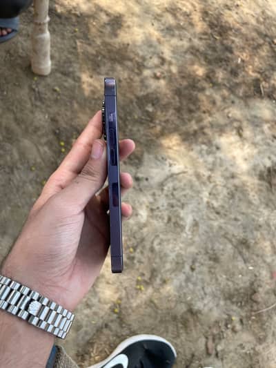 Apple iPhone 14 Pro