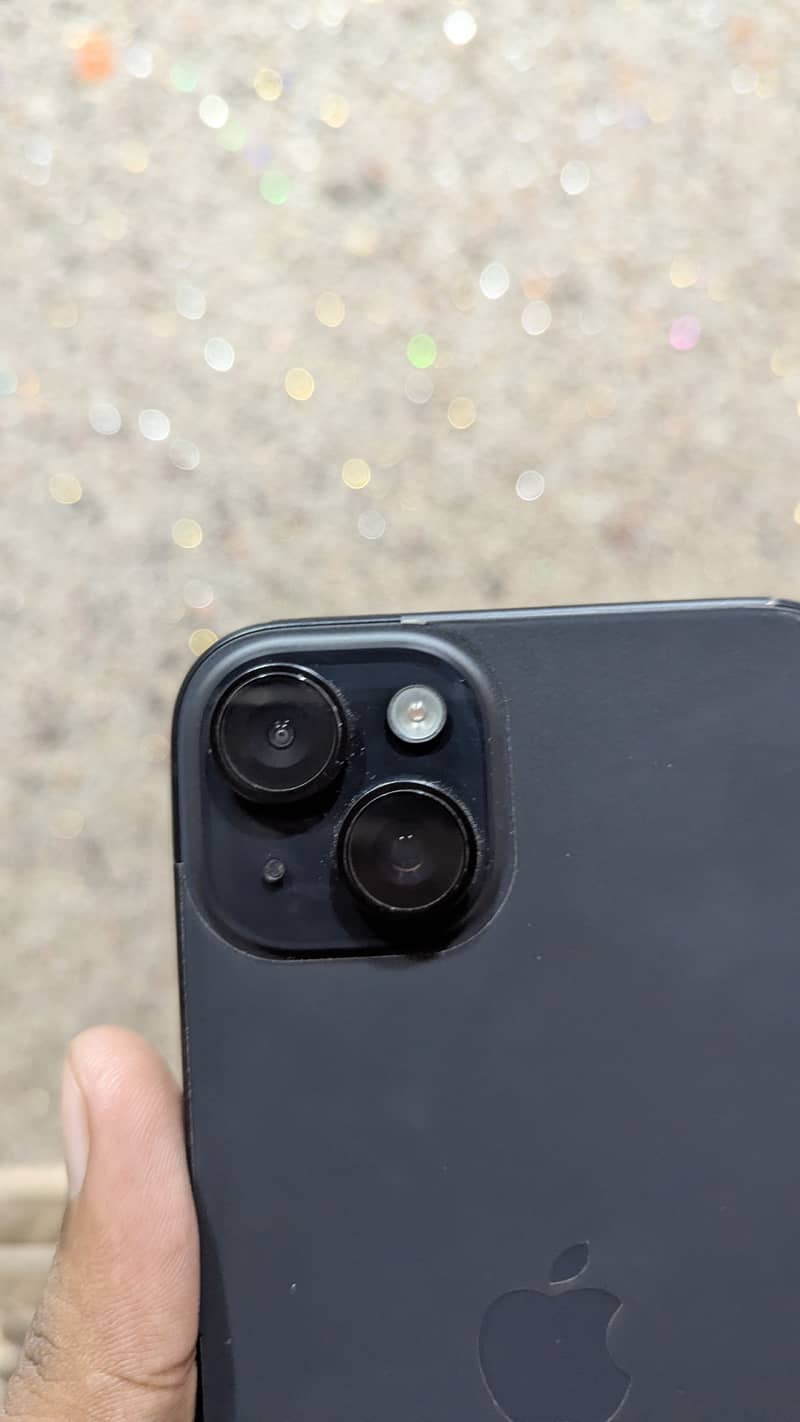 Apple iPhone 15 plus 4