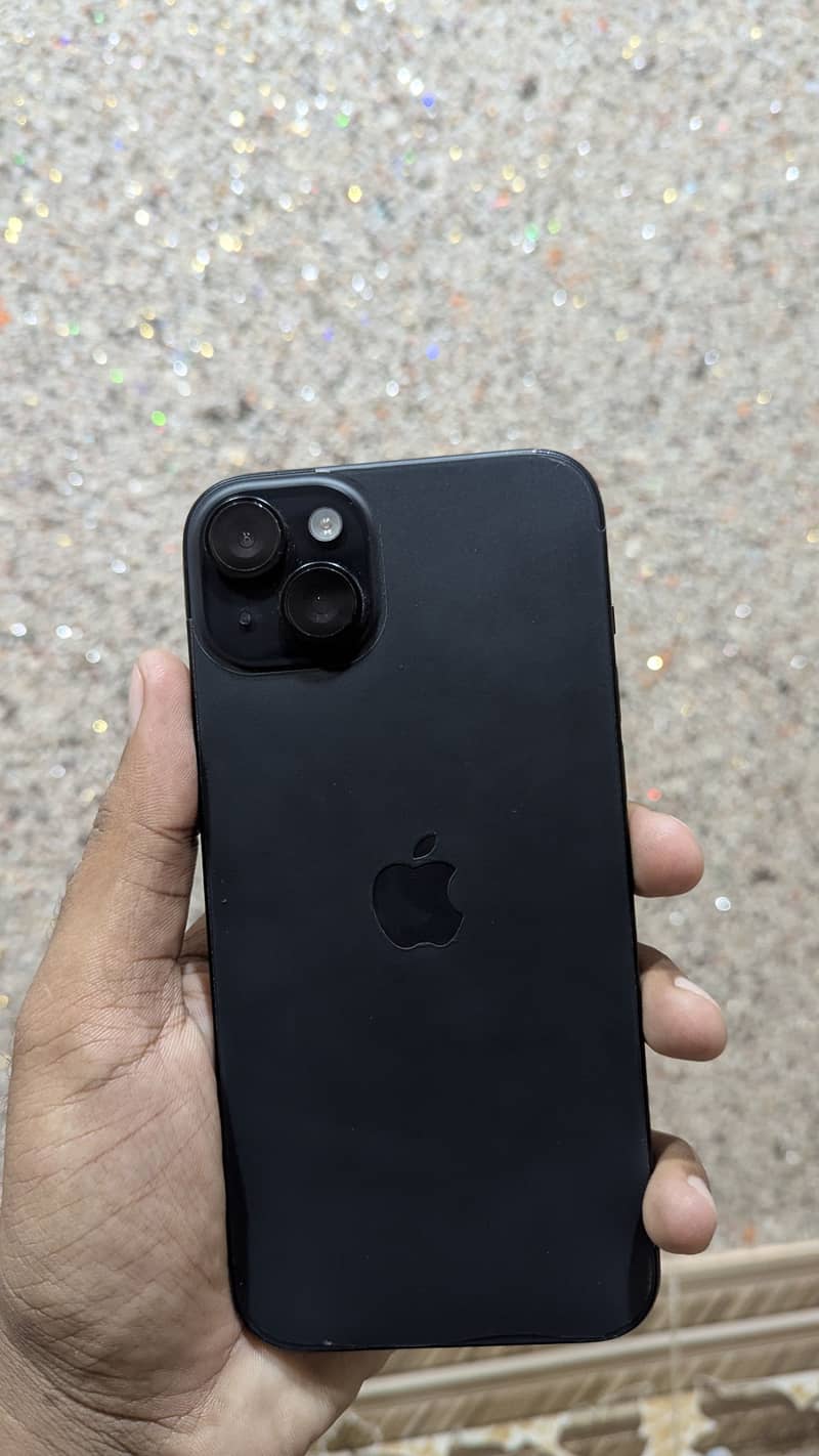 Apple iPhone 15 plus 6