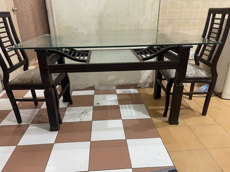 Dining table with 2 chairs 0