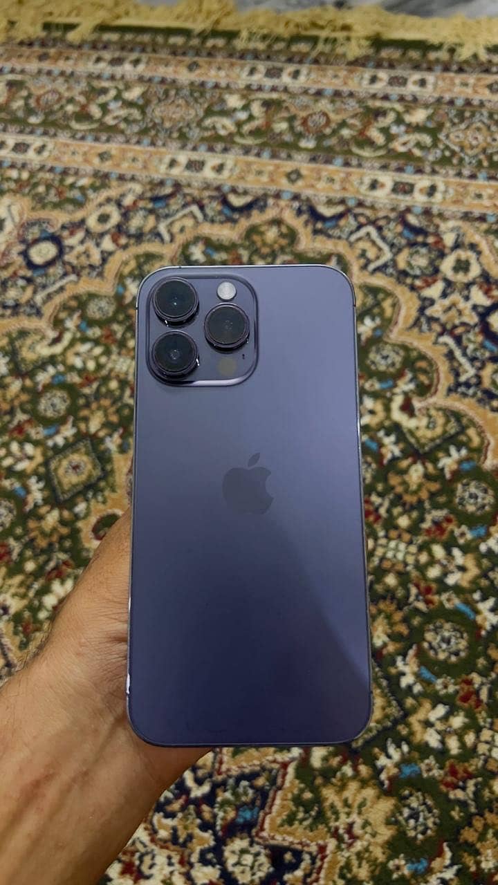 Apple iPhone 14 Pro Max 4