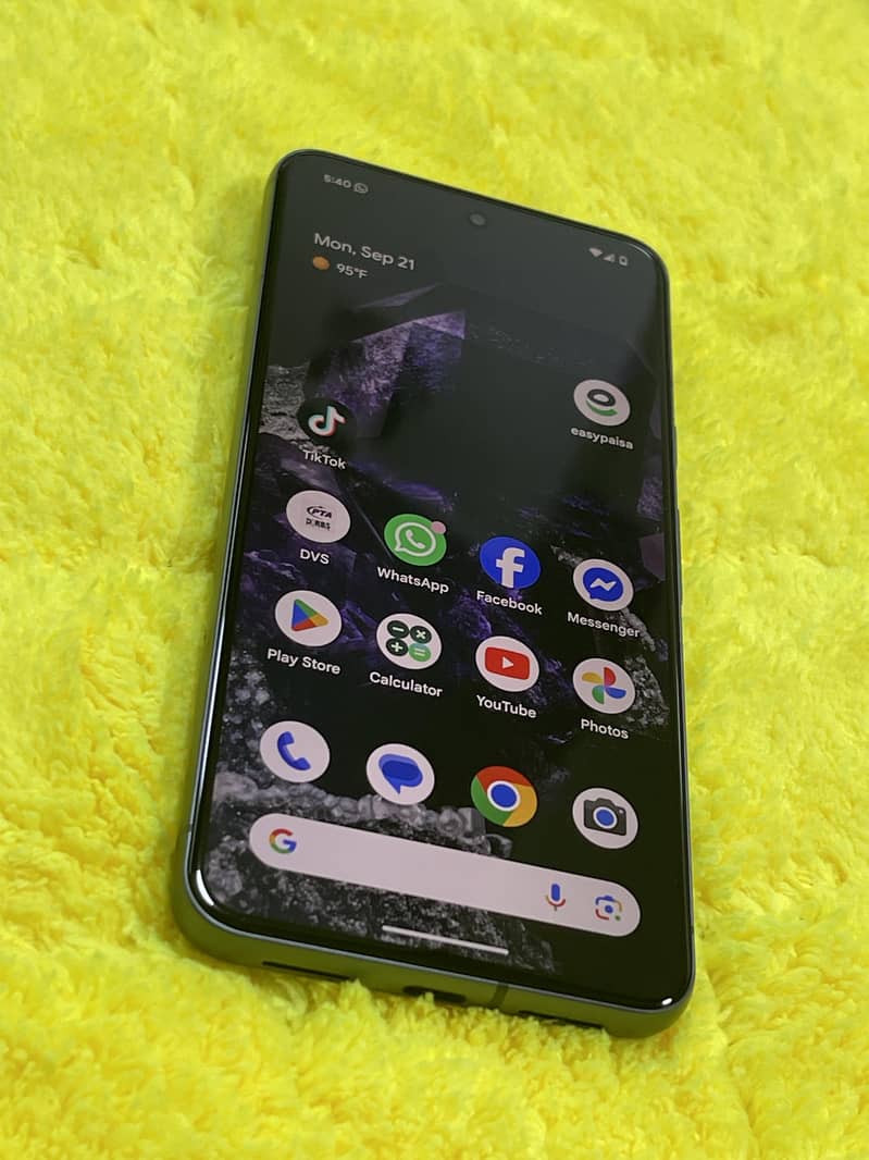 Google Pixel 8 2