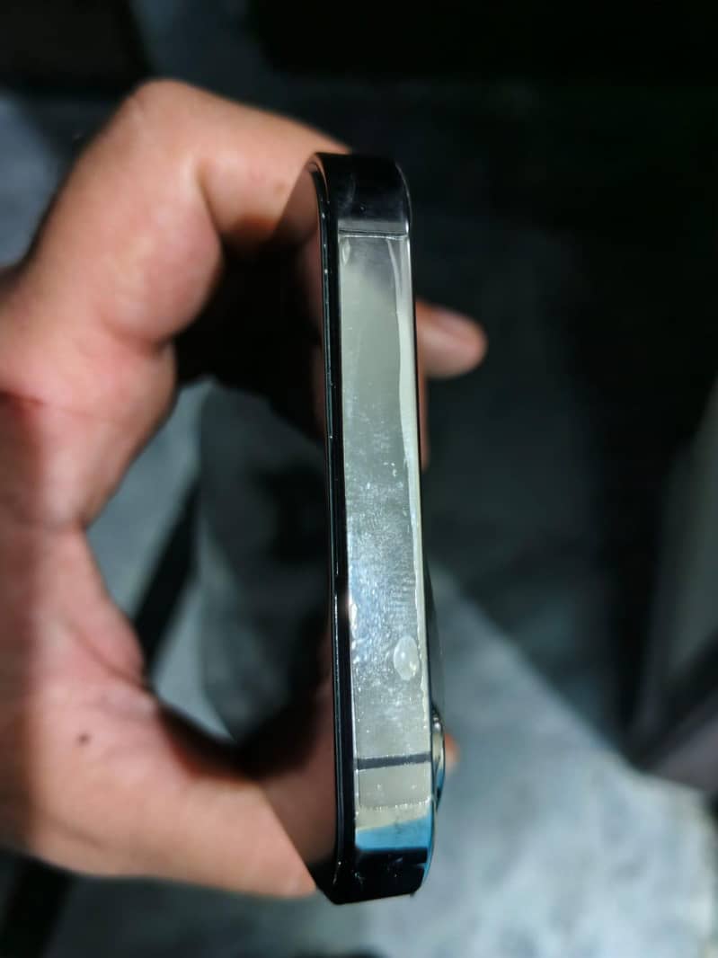 Apple iPhone 13 Pro 7