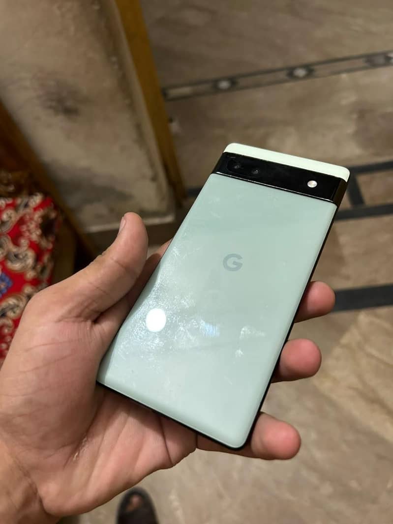 Google Pixel 6a 1