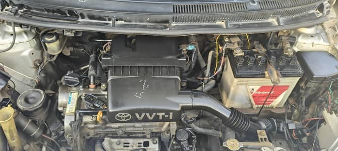 Toyota Belta 2006