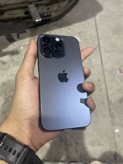 Apple iPhone 15 Pro