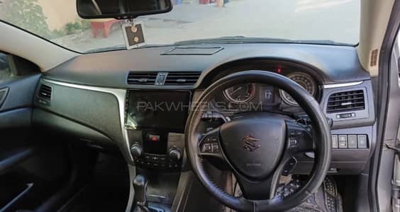 Suzuki Kizashi 2016
