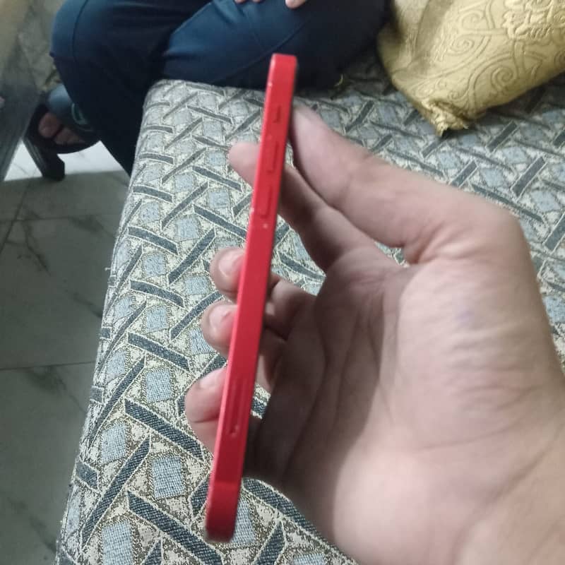 Apple iPhone 12 0