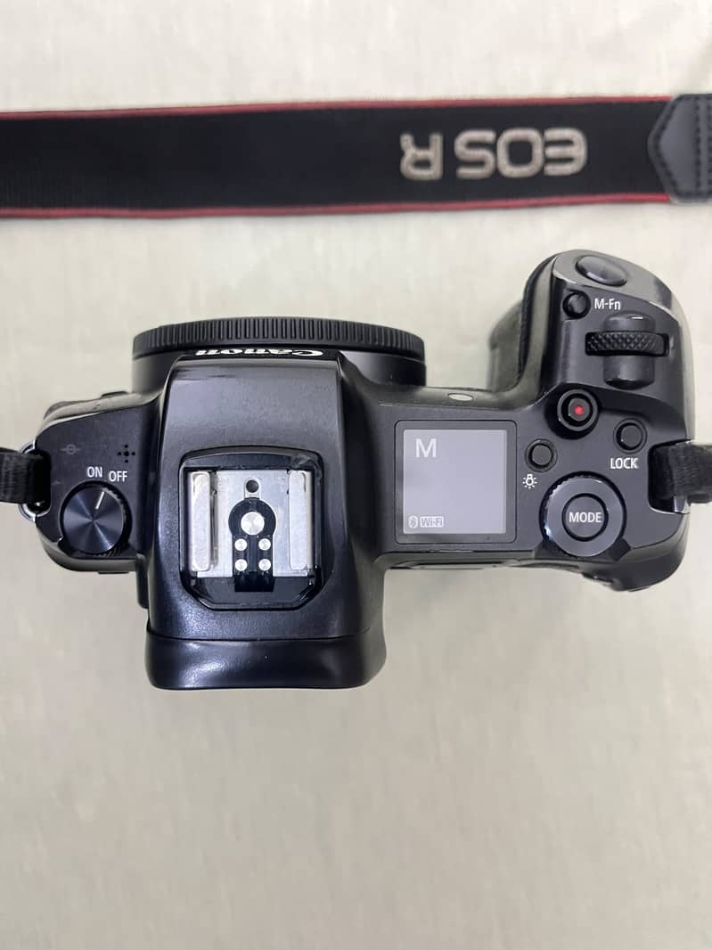 Cannon Eos R 8