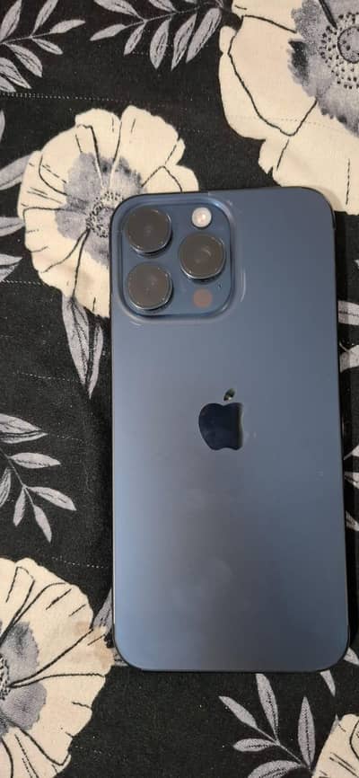 Apple iPhone 15 Pro Max