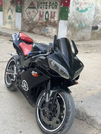 Yamaha r1 2008