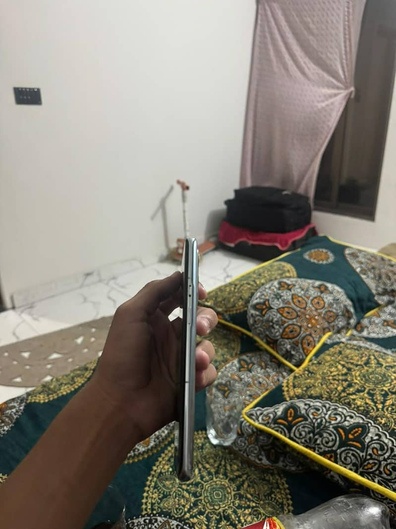 One Plus 9 pro 3
