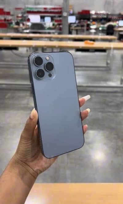 Apple iPhone 13 Pro