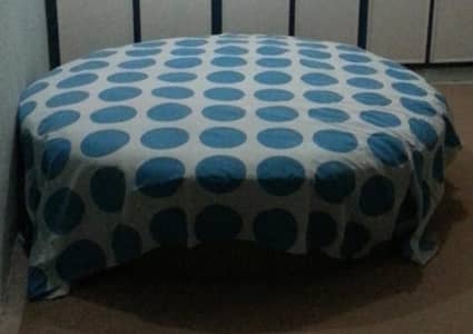 Round bed