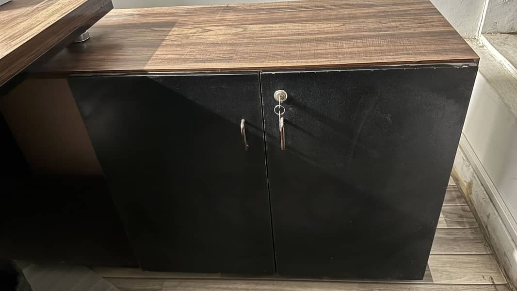 Executive office table 1