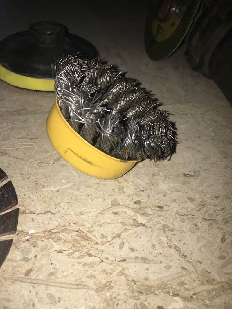 Angle Grinder 3