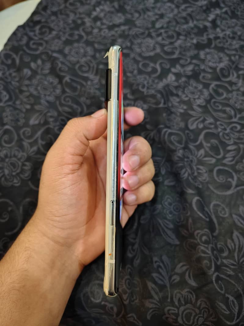 Google Pixel 6 Pro 10