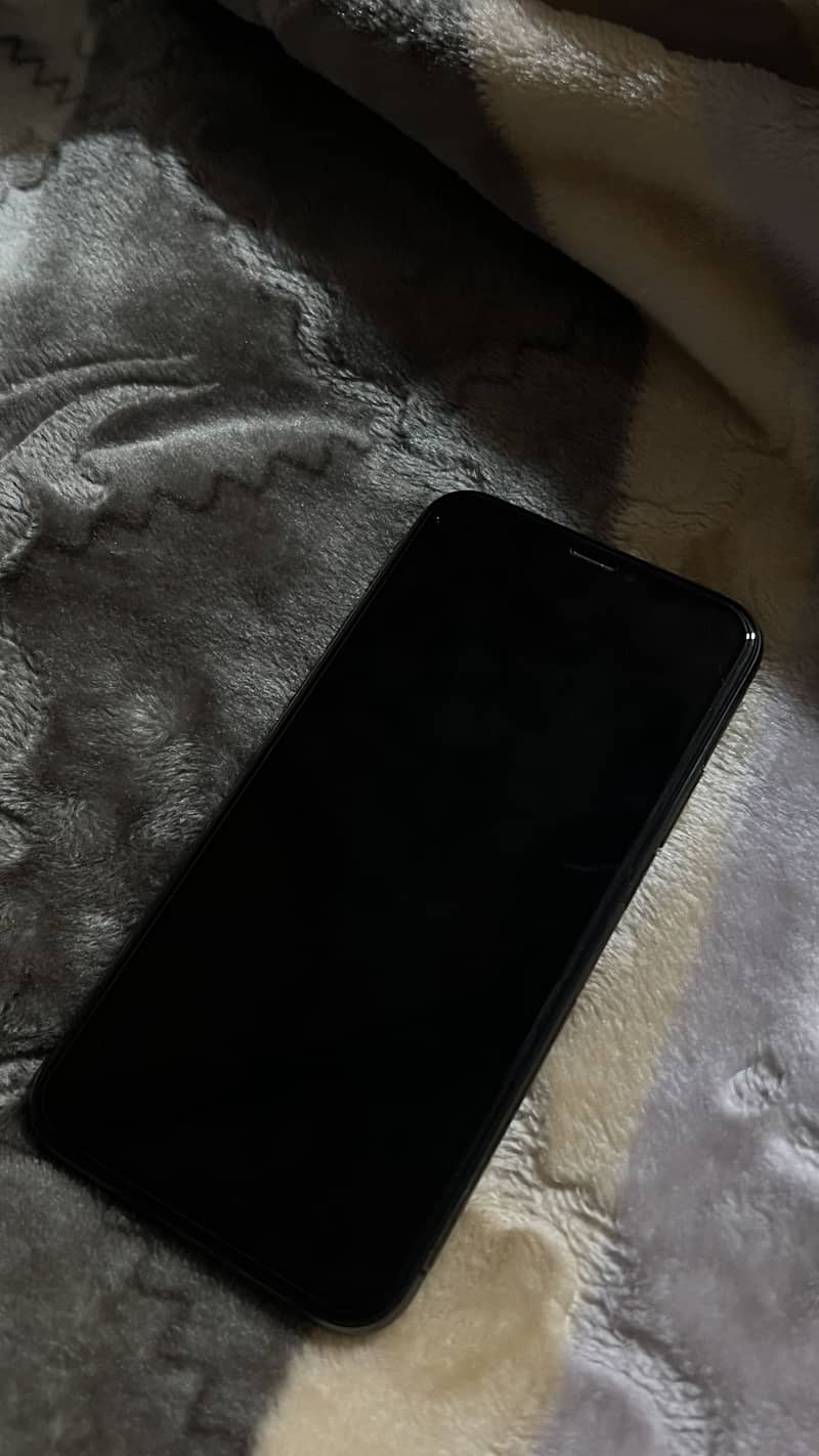 Apple iPhone X 0