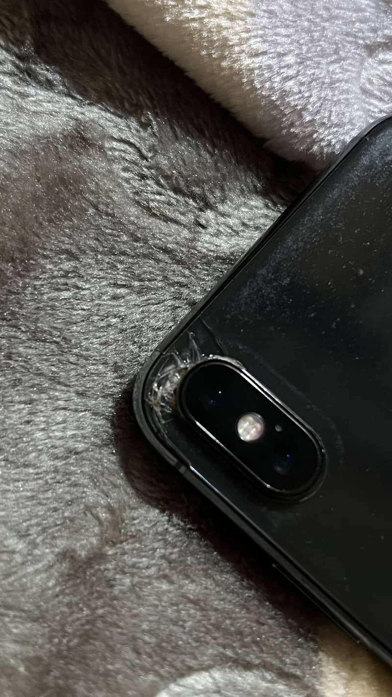 Apple iPhone X 1