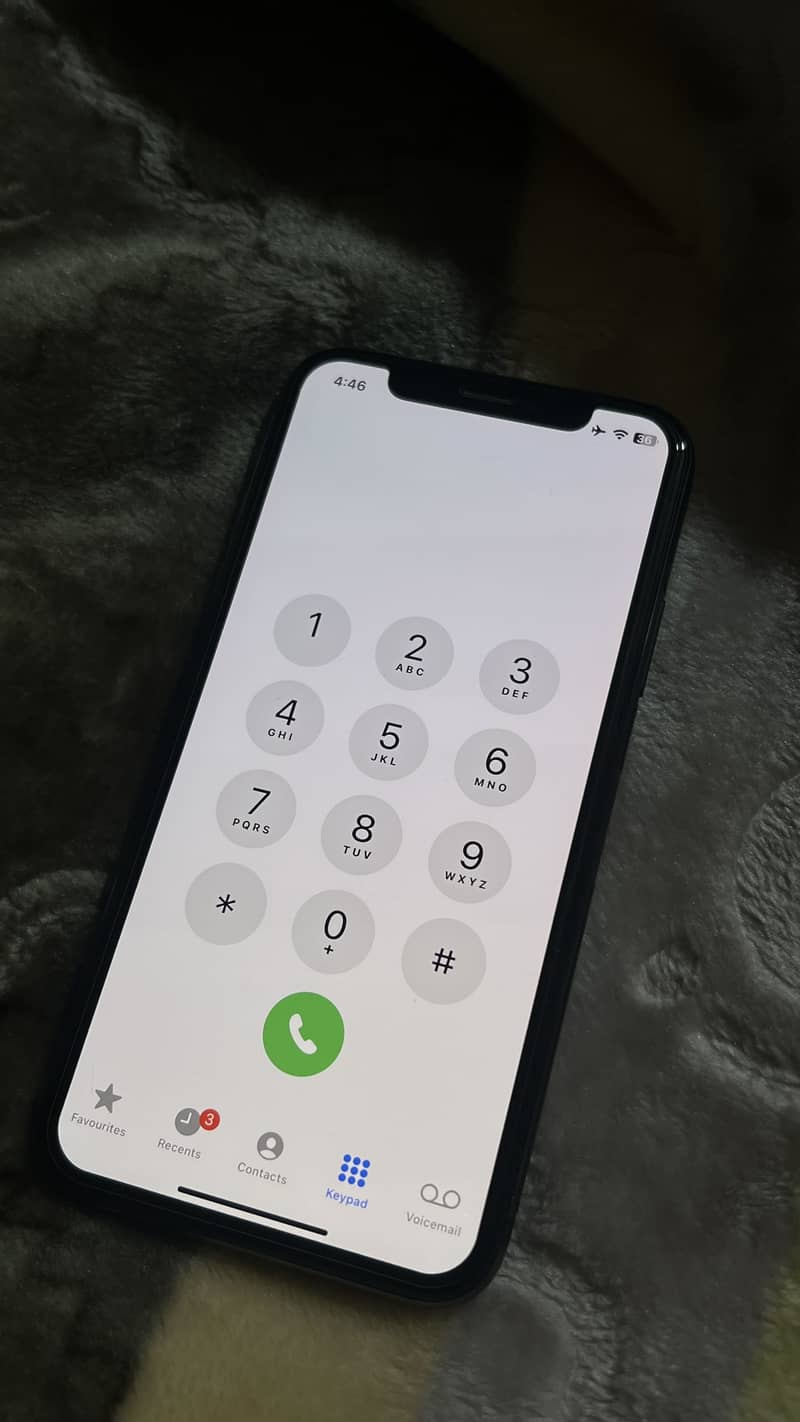 Apple iPhone X 3