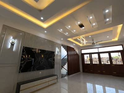 300 yds independent banglow for rent