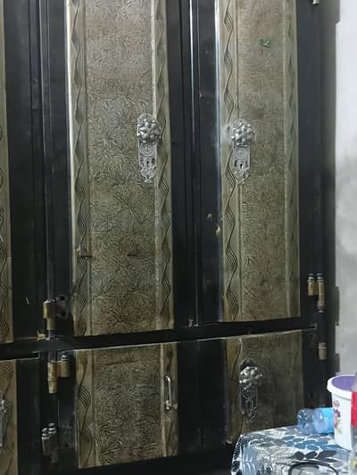 Almari for sale 3 khana wali ha