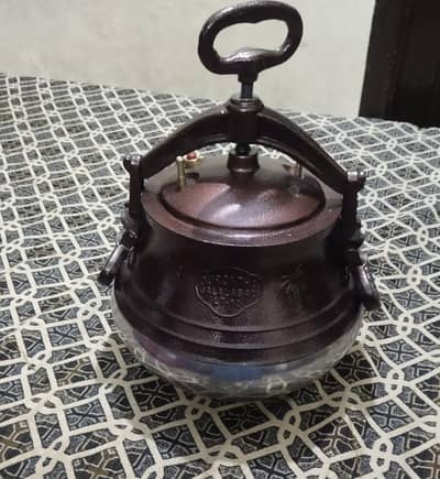 Afghani Pressure Cookers. . . 10. litr