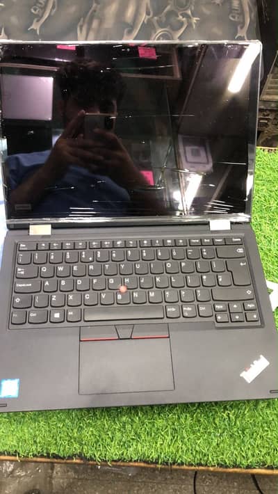 Lenovo Think pad yoga l380 core 15 8th generation 8/256 DDR4ram SsD