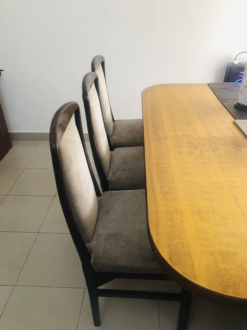 Dining table six seater 2