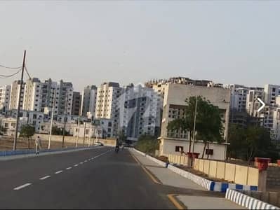 Spacious 100 Square Yards Commercial Plot Available For Sale In Gulshan-E-Roomi
