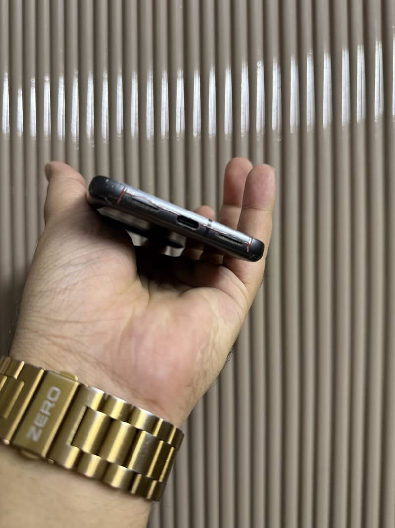 Google Pixel 8 6
