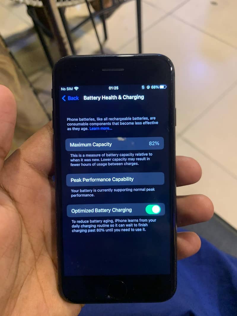 Apple iPhone 8 1