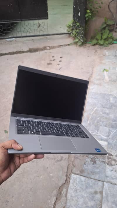 dell latitude 5420 | i7 1185g7  | 32gb ram | 512nvme gen 4|  backlit