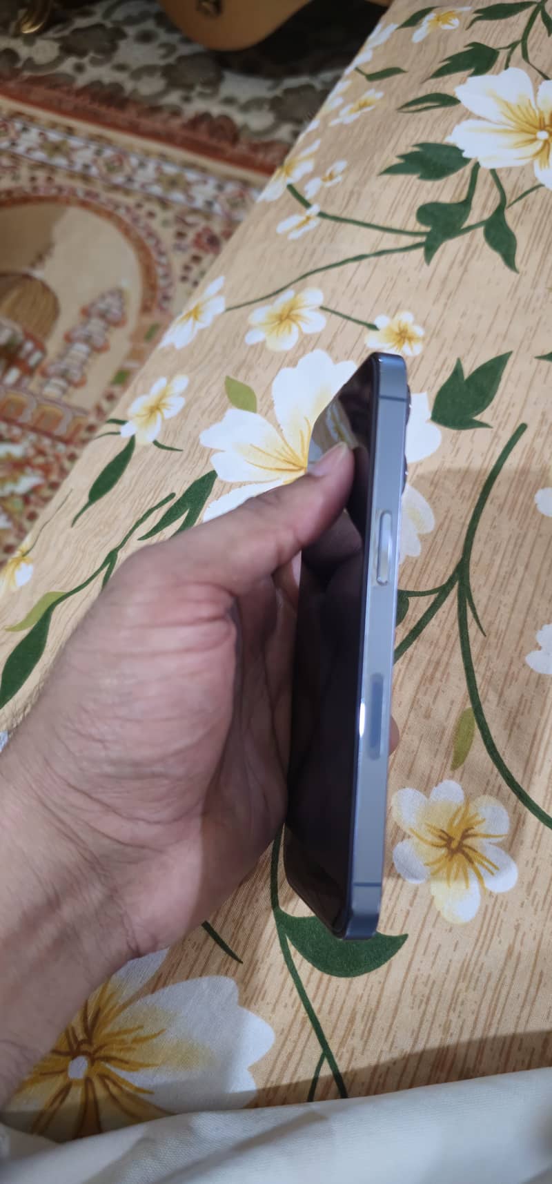 Apple iPhone 13 Pro 1