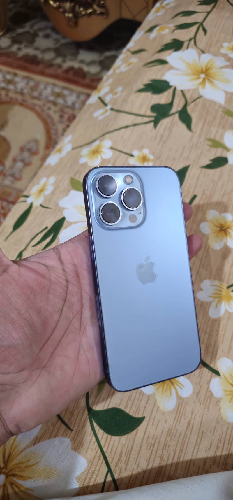 Apple iPhone 13 Pro 5