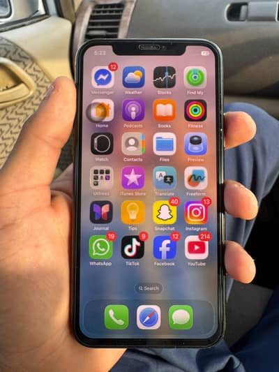 Apple iPhone 11 Pro bypassed